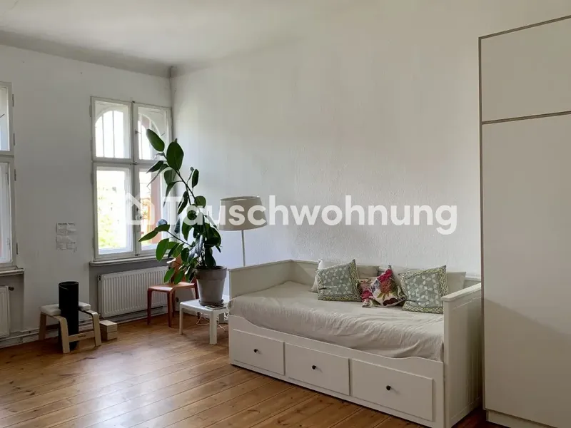 Tauschwohnung: Schöne 2 Zimmer Wohnung mit Balkon am Kanal im Reuterkiez — photo 1